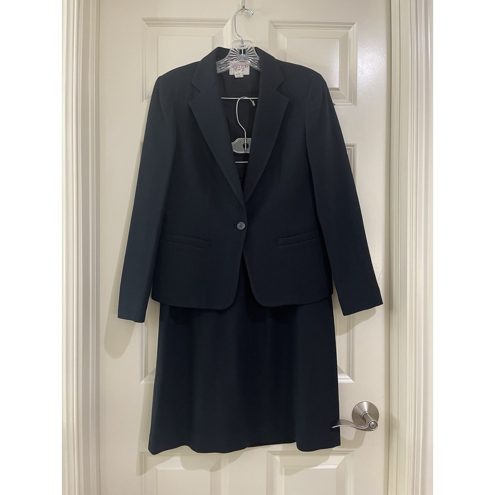 VTG‎ bretton place women 100% wool 2- piece skirt suits size 8